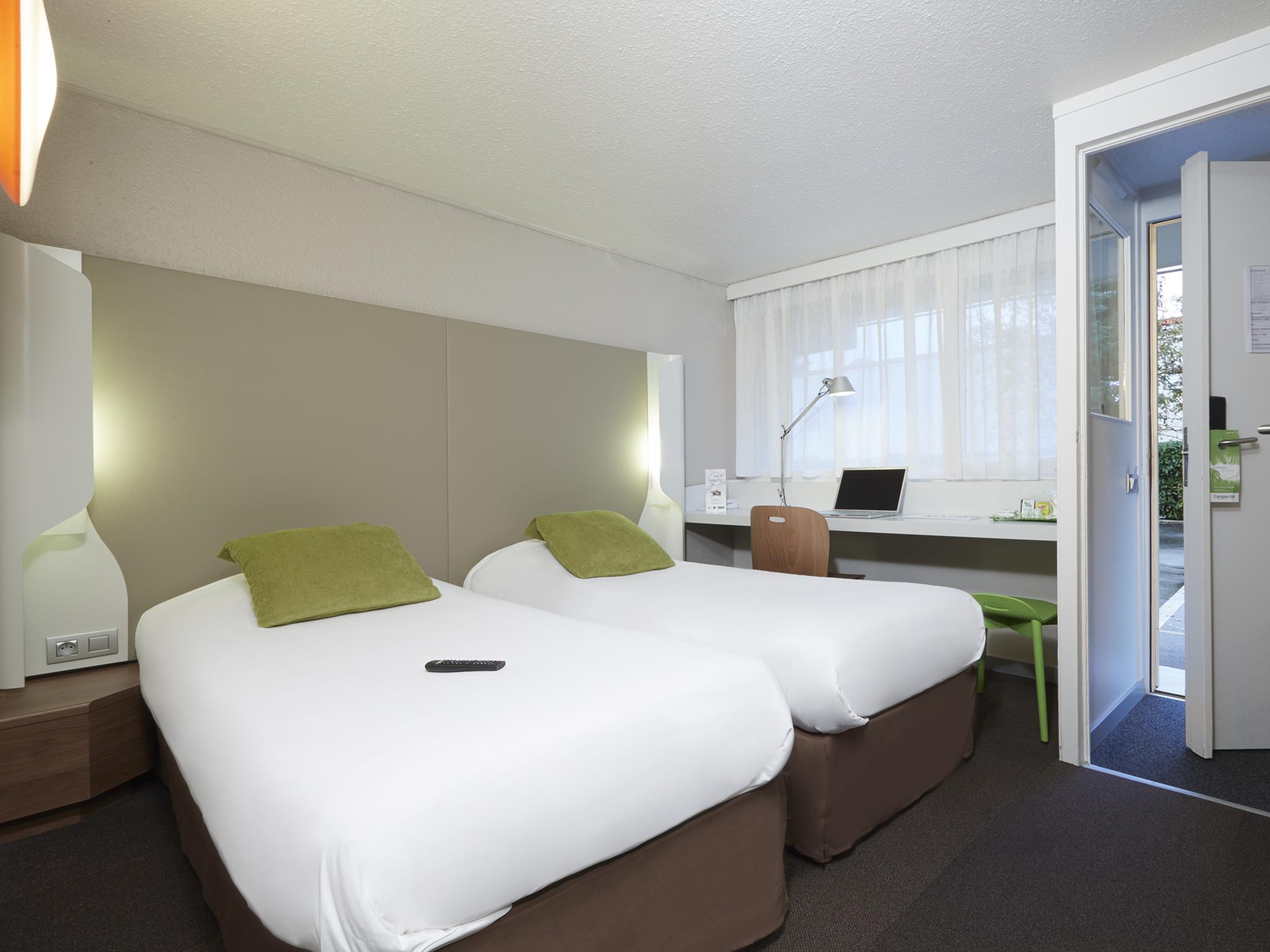 Campanile Montesson - Le Vesinet Hotell Eksteriør bilde